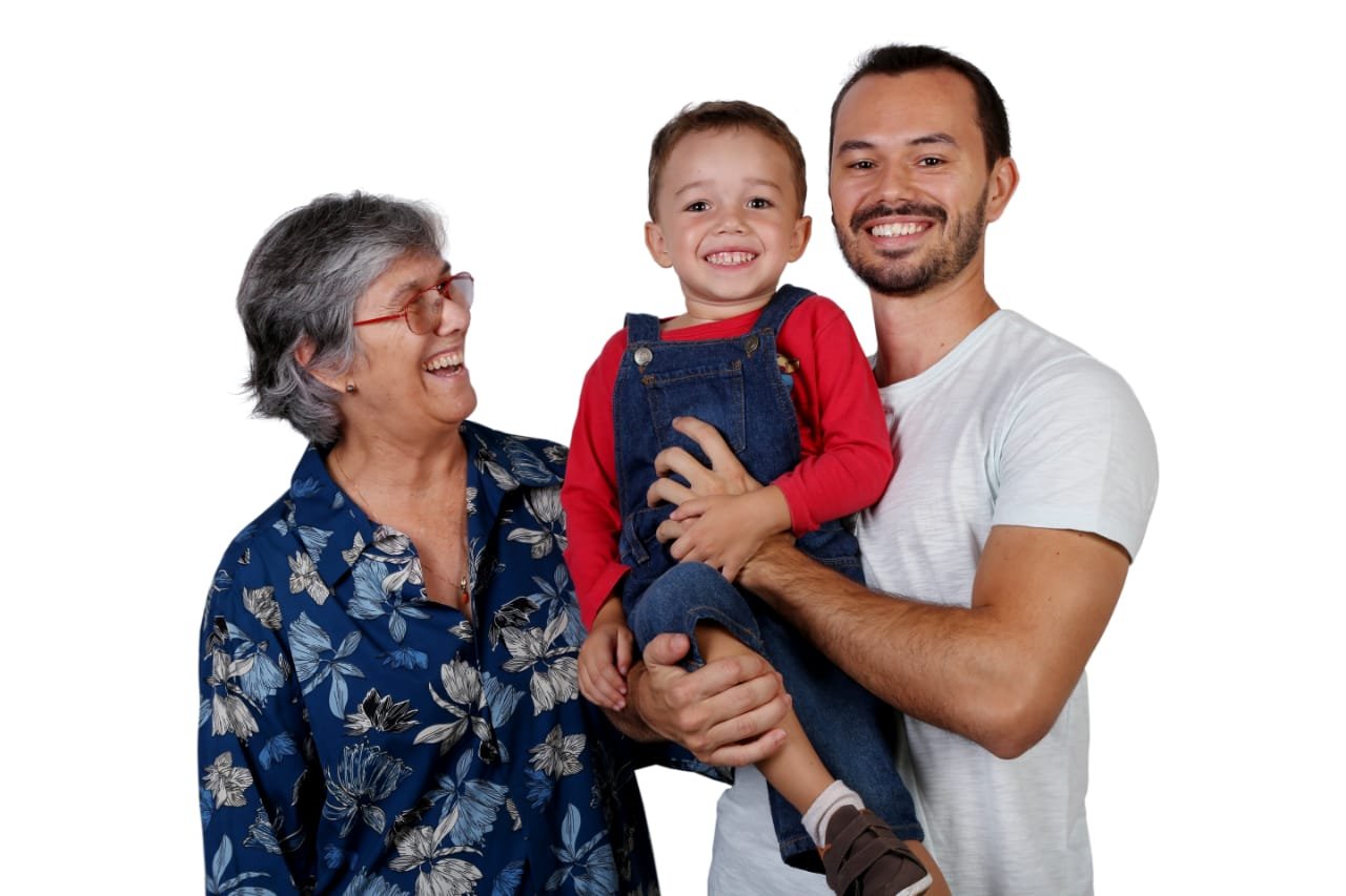 Lui Veronese e sua mãe, Maria Claudia Veronese