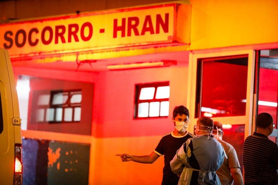 Fachada do Hran onde pessoas com coronavírus são tratadas