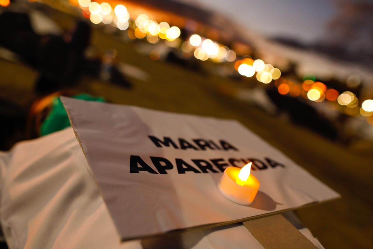 Enfermeiros protestam em Brasilia no dia do enfermeiro