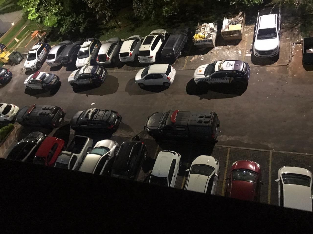 carros estacionados