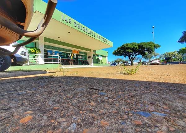 fachada de delegacia