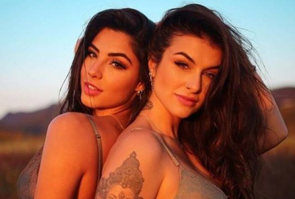 Barbara Labres e Gabriela Versiani
