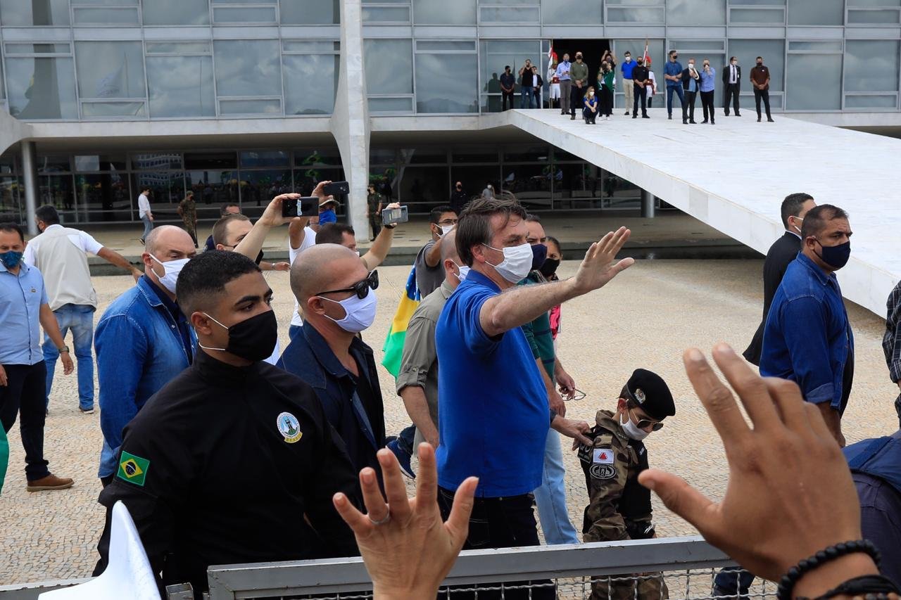 Jair Bolsonaro vai a ato na Esplanada