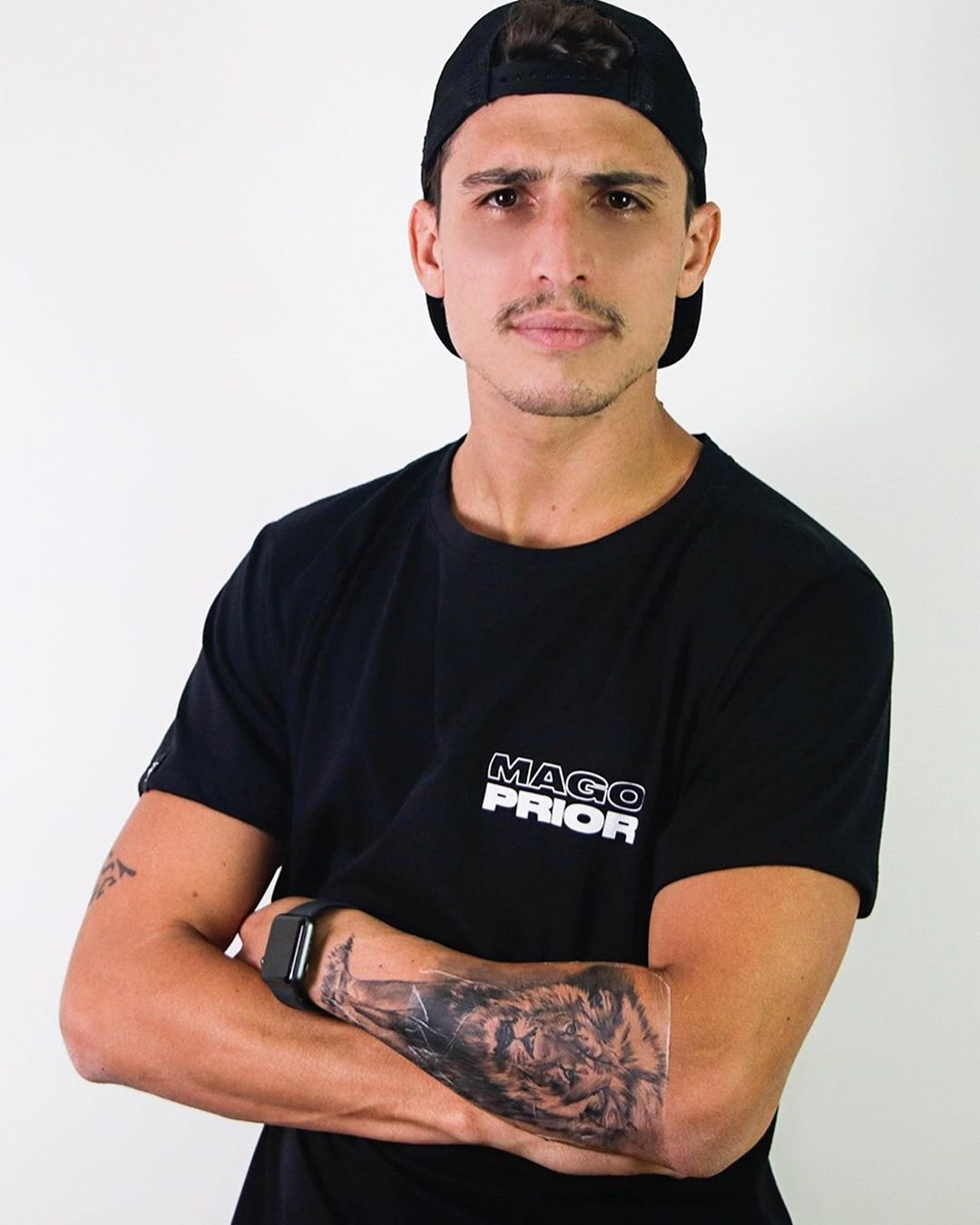 Felipe Prior lança linha de roupas