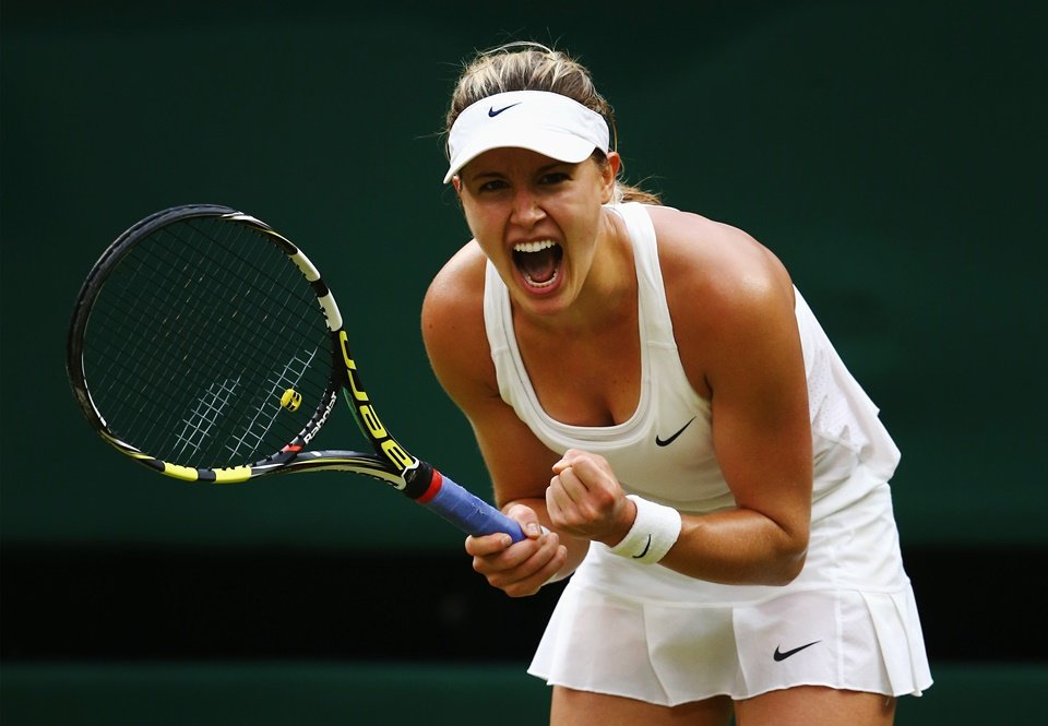 Eugenie Bouchard comemora vtória