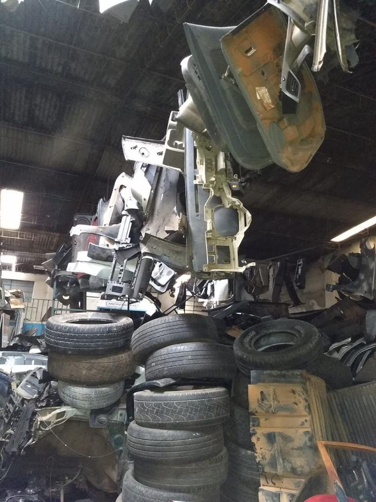 desmanche peças de carro