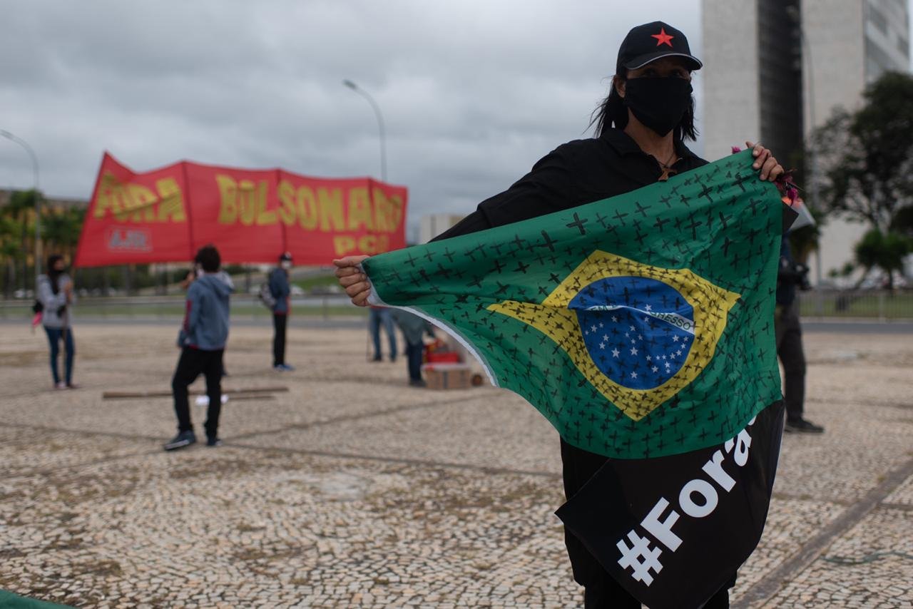 Bolsonaristas E Opositores Dividem Esplanada Com Protestos Veja Metrópoles 7200