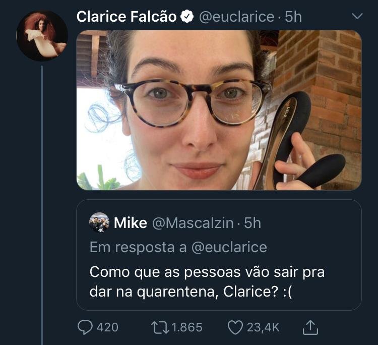 Tweet de Clarice Falcão