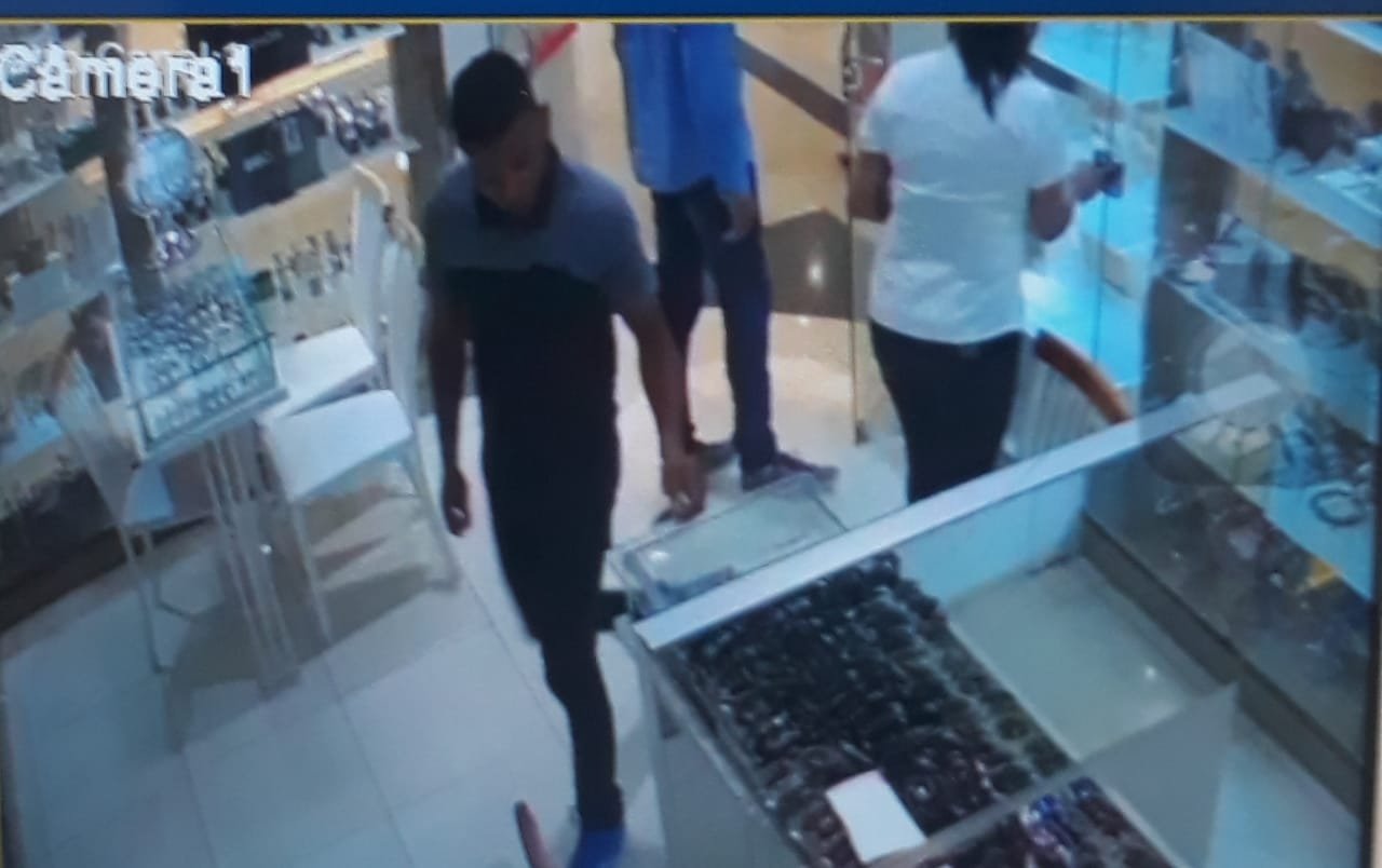 assalto em ótica