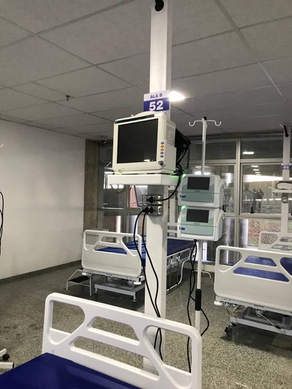 Visita da Ação Conjunto ao hospital de campanha do Mané Garrincha