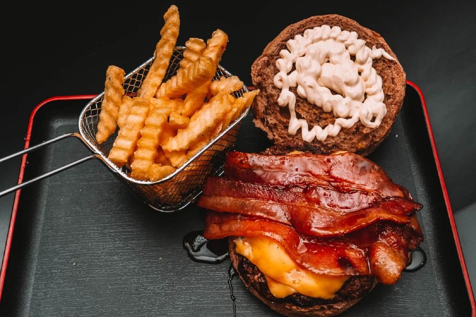 Caramel Burguer, Hamburguê