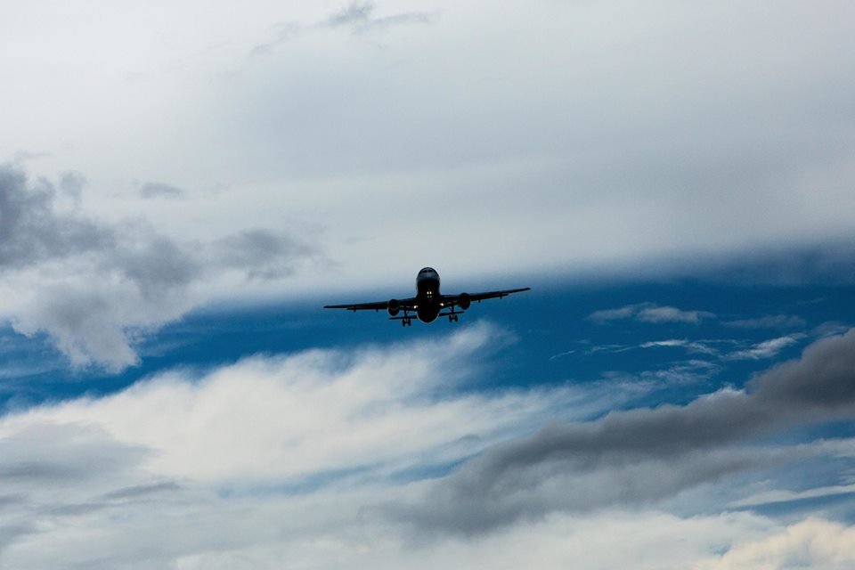 avião