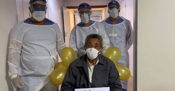 Geraldo Hernesto tem alta após se recuperar do coronavírus