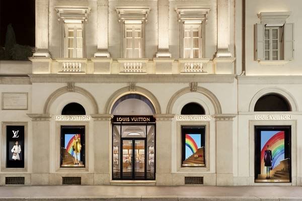 vitrine da Louis Vuitton