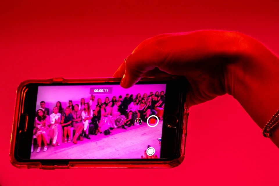 Instagram receberá desfiles de moda