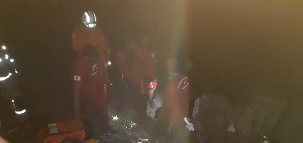Resgate de criança no Rio Descoberto