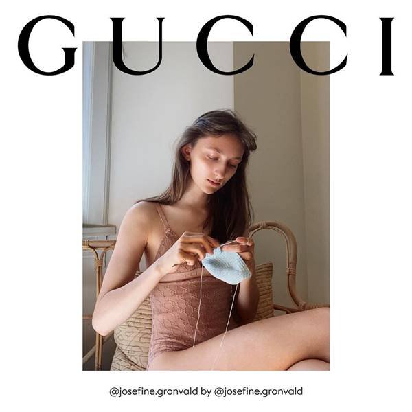 modelo em campanha caseira da Gucci