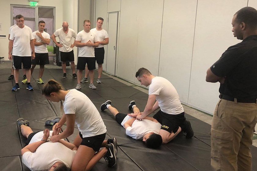 Treinamento dos seguranças da Gavin de Becker