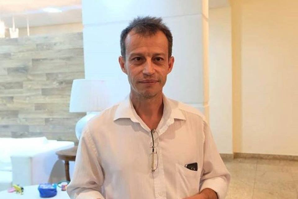Professor do Recanto das Emas morre de Covid-19