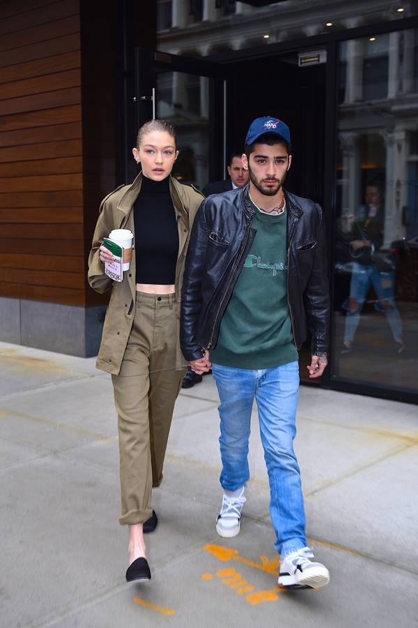 Gigi Hadid e Zayn Malik na rua em Nova York