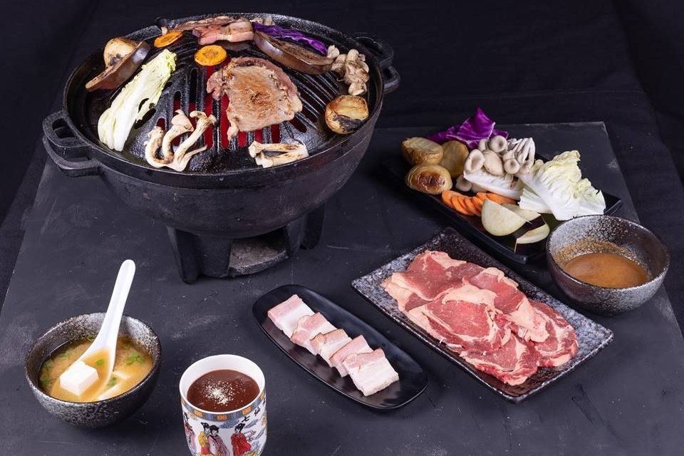 Genghis Khan, churrasco japonês