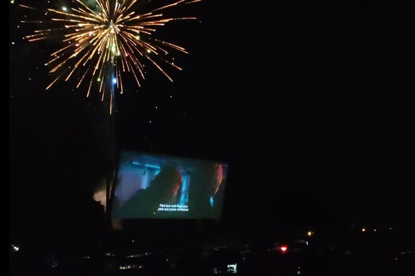 Fogos de artifício do evento da Eurobike de Dia dos Namorados