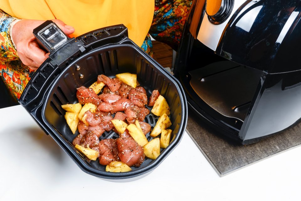 Acho incrível a possibilidade de fazer quase tudo na air fryer. Essa f