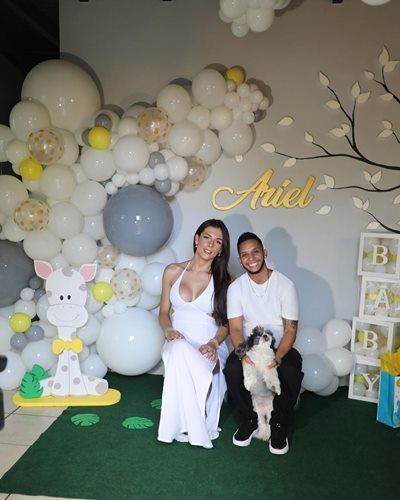 Danna e Esteban, casal trans grávido