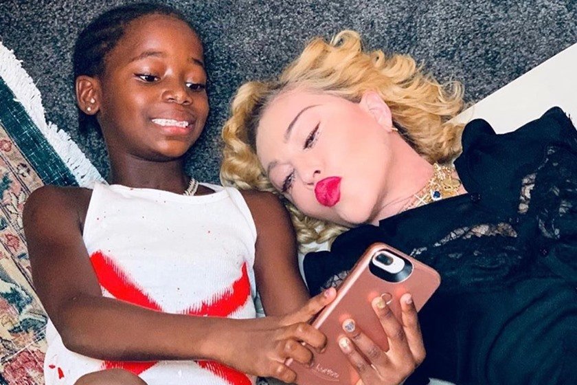 Madonna e a filha
