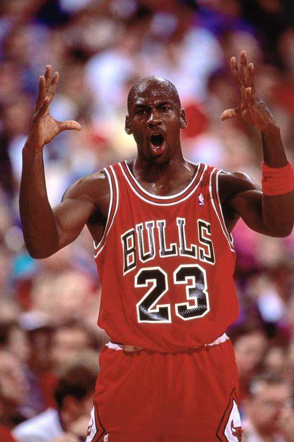Michael Jordan com uniforme do Bulls