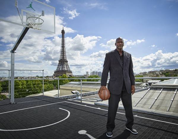 Michael Jordan em Paris no aniversário de 30 anos do Air Jordan