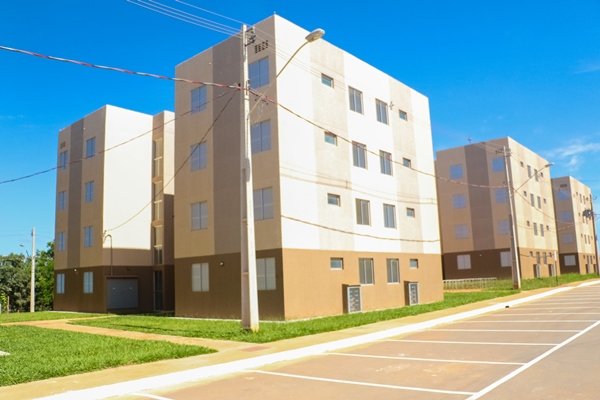 Bloco de apartamentos Crixá III