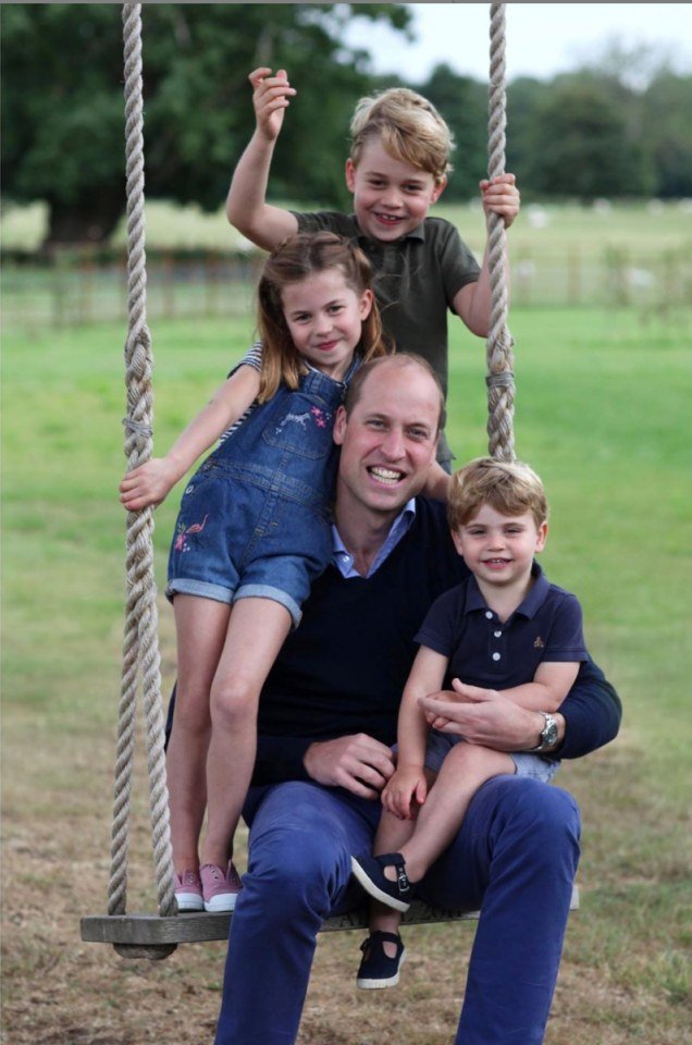 Príncipe William comemora aniversário ao lado dos filhos George, Charlotte e Louis