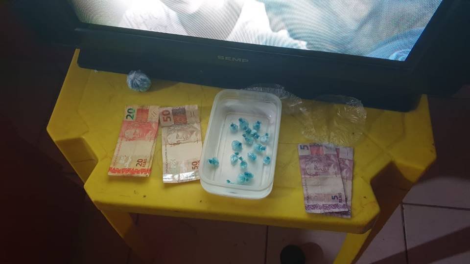 dinheiro e drogas