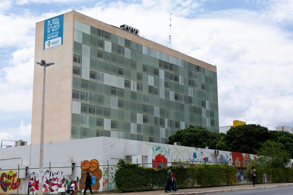fachada de hospital