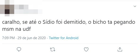 Reprodução de tweet