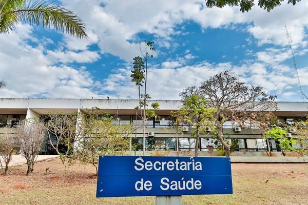 Além de Francisco Araújo, cúpula da Saúde presa é exonerada do GDF