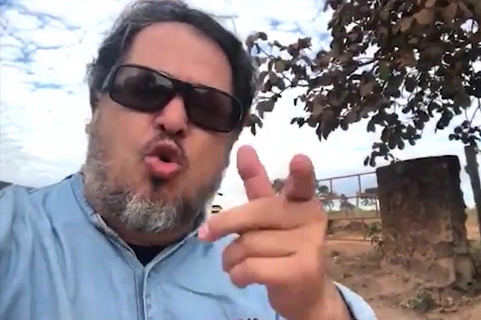 André Luiz Bastos Paula Costa