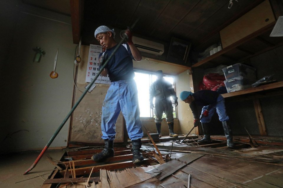 Chuvas fortes no oeste do Japão obrigam a retirada de 75 mil pessoas