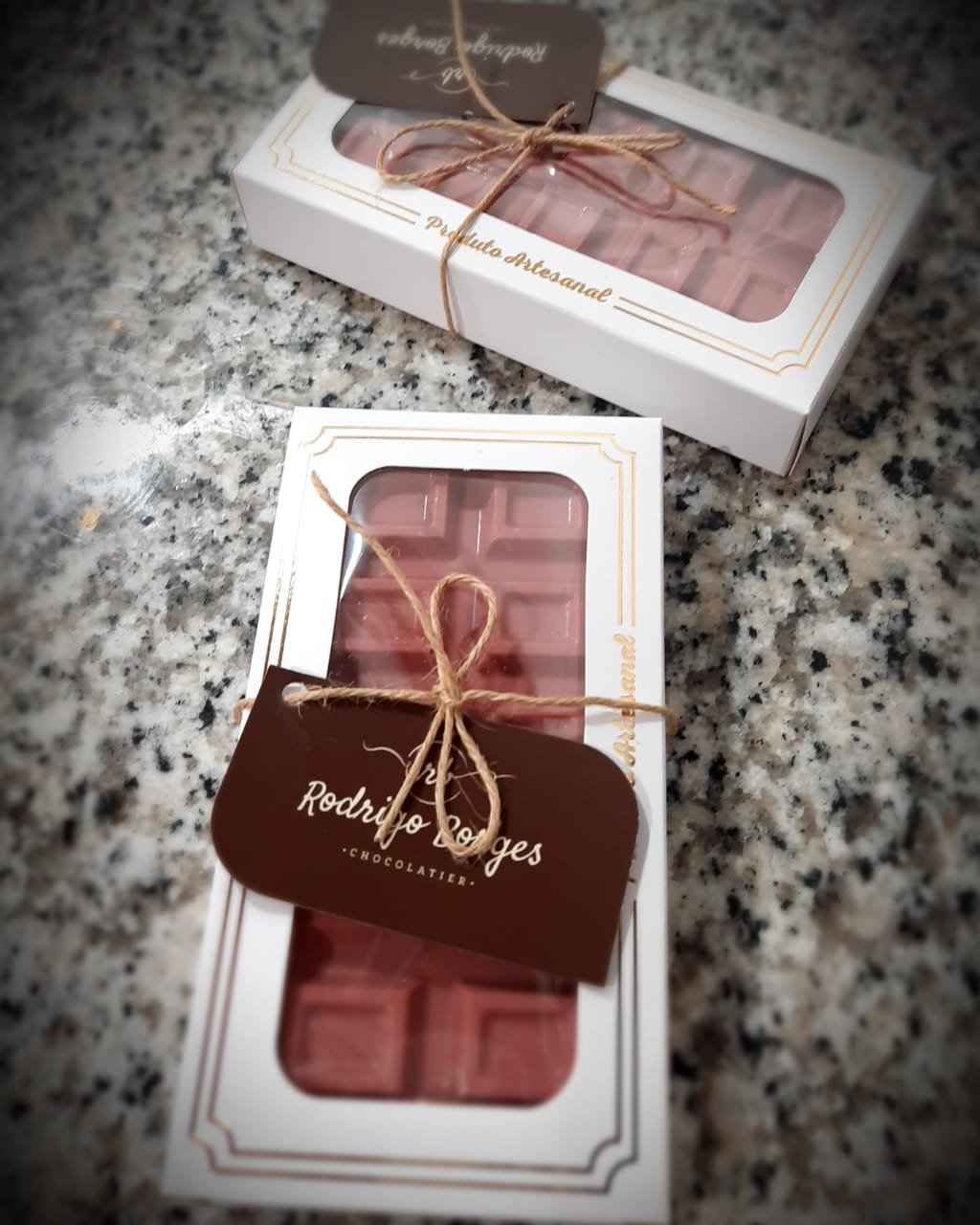 Barra de chocolate recheada
