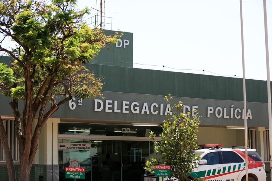 fachada delegacia