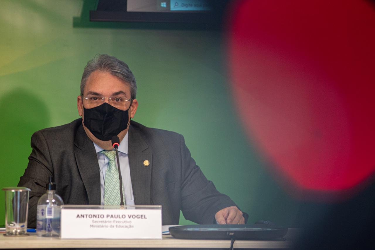 Secretário-executivo do MEC, Antonio Paulo Vogel