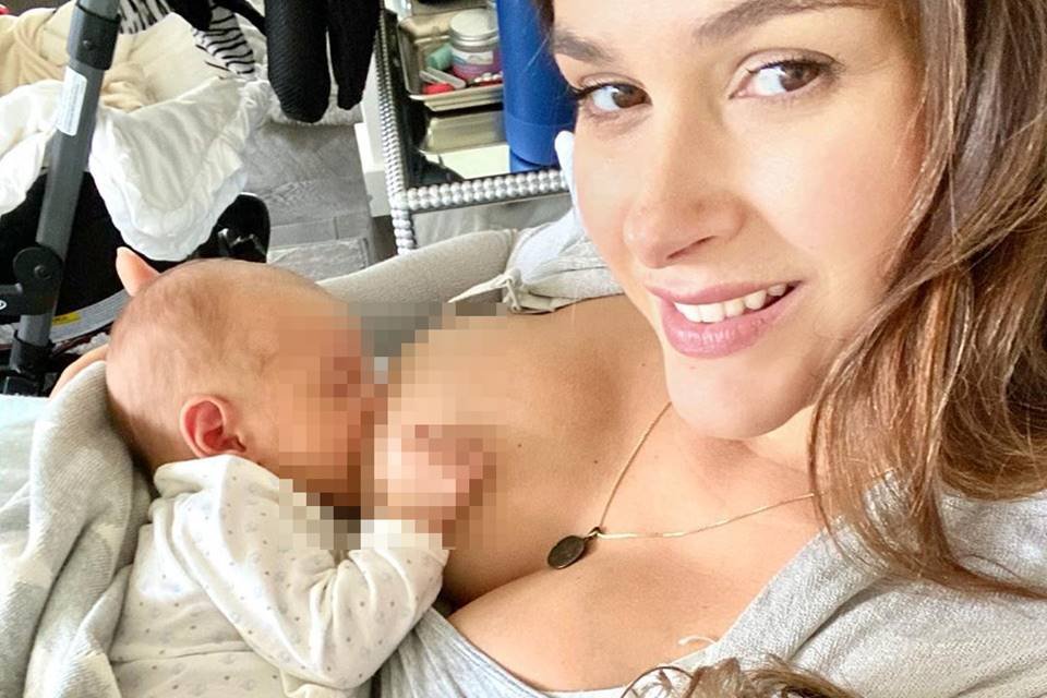 Fernanda Machado com o filho