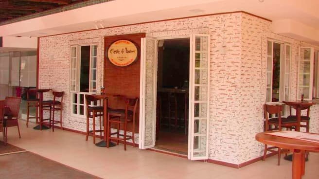 Fachada do Ces't si bon na Asa Norte