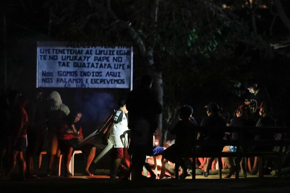 Indígenas fazem funcionários da Terracap reféns