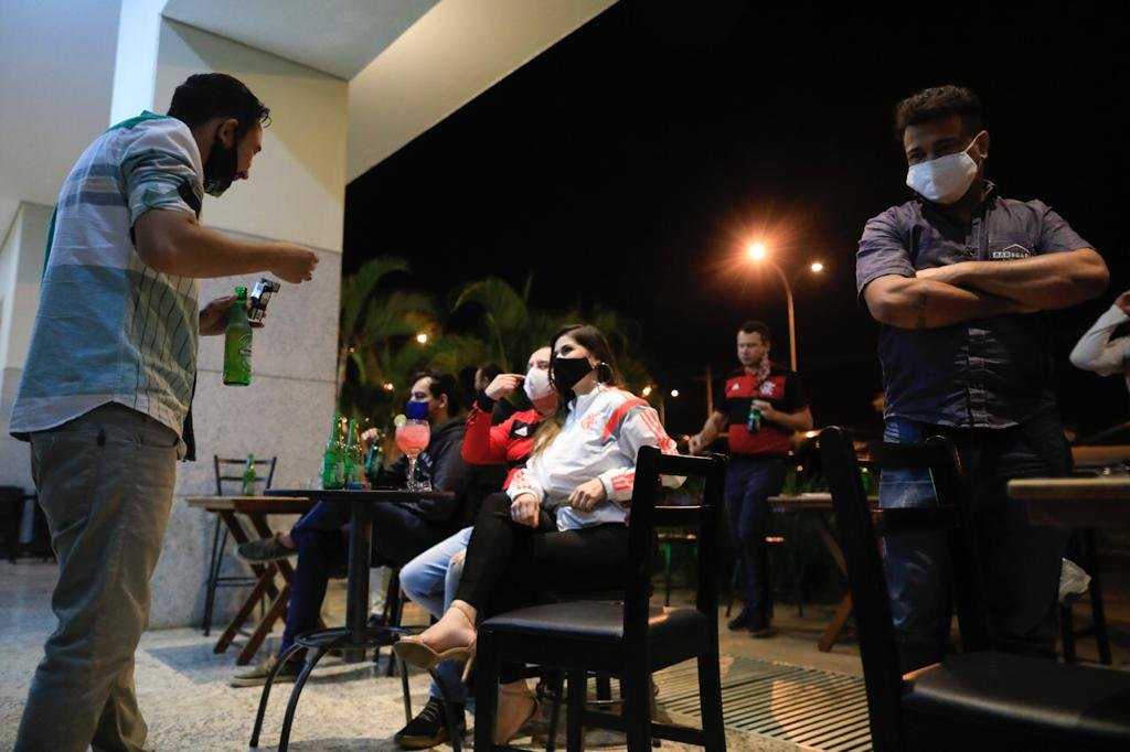 Movimento bares durante o periodo de pandemia