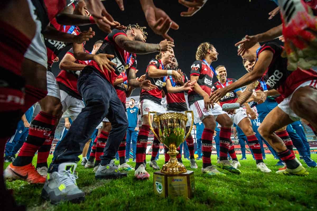 Partida entre as equipes de Flamengo e Fluminense, válida pela Final do Campeonato Carioca, realizada no Estádio do Maracanã