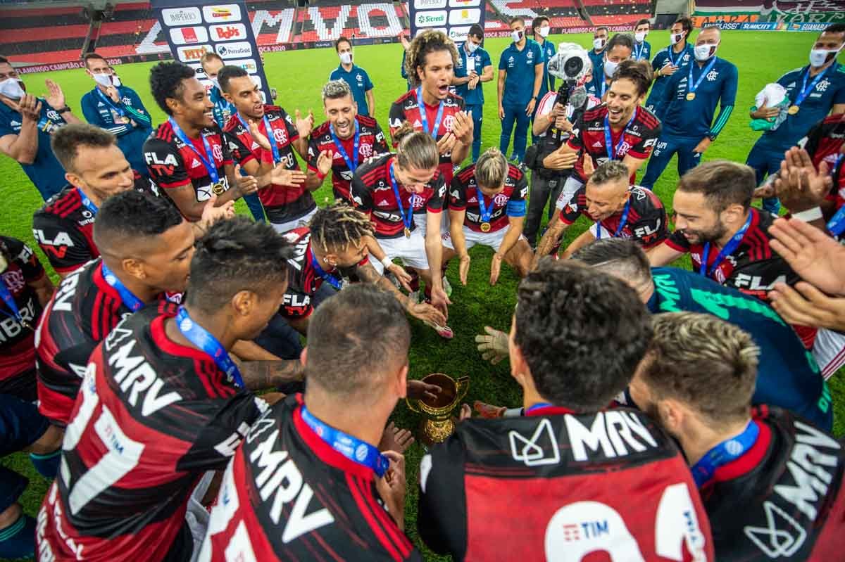 Partida entre as equipes de Flamengo e Fluminense, válida pela Final do Campeonato Carioca, realizada no Estádio do Maracanã