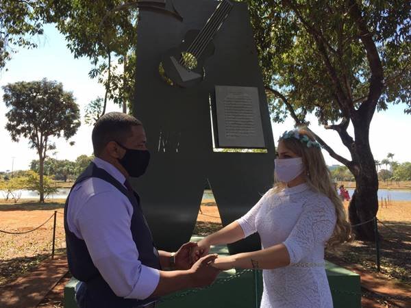 Fiscalização do uso de máscara no Parque da Cidade contra o coronavírus