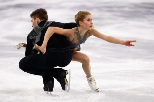 Brilho de jovem russa de 16 anos domina o primeiro dia do Mundial de  Patinação Artística - Surto Olímpico